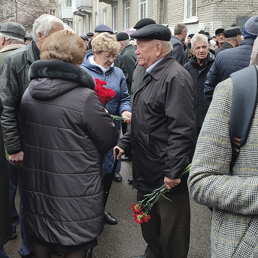 В Северске торжественно открыли мемориальную доску Петру Пронягину |  Администрация ЗАТО Северск